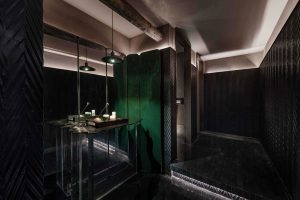 高級(jí)奢華餐廳玻璃造型衛(wèi)生間裝修設(shè)計(jì)