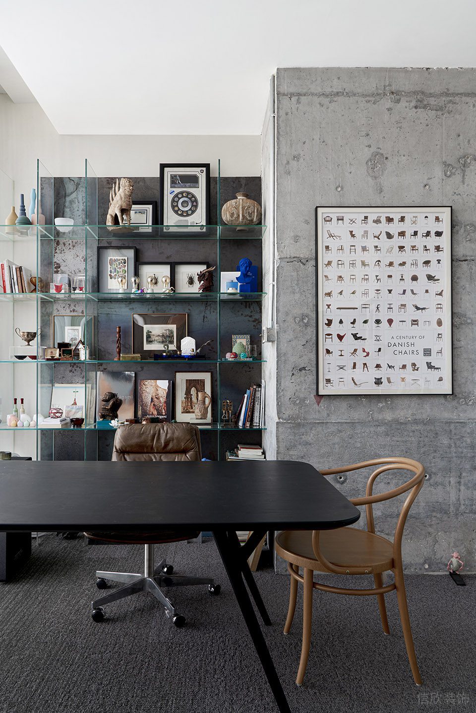 簡(jiǎn)約時(shí)尚風(fēng)辦公室裝修設(shè)計(jì) 工業(yè)感獨(dú)立辦公室