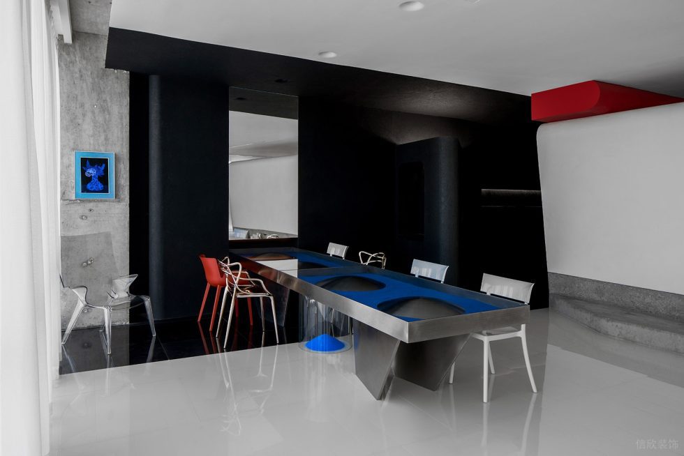 簡(jiǎn)約時(shí)尚風(fēng)辦公室裝修設(shè)計(jì) 時(shí)尚科技感會(huì)議室