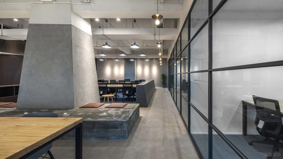 美式簡約風(fēng)辦公室裝修設(shè)計水泥色地臺休閑區(qū) 美式簡約風(fēng)辦公室裝修設(shè)計水泥色地臺休閑區(qū)
