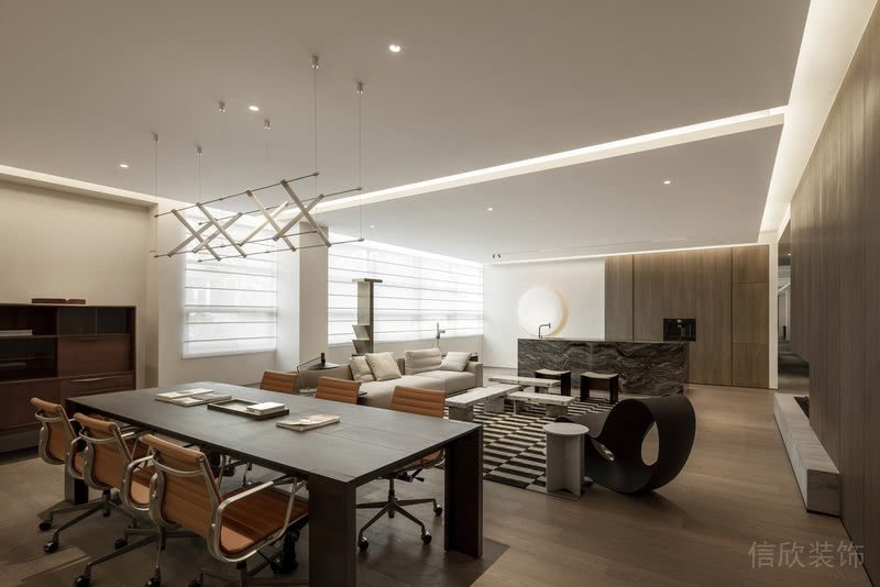 深圳南山區(qū)科技園佳研發(fā)大廈現(xiàn)代原木風(fēng)格辦公室裝修設(shè)計(jì)案例 工作區(qū)