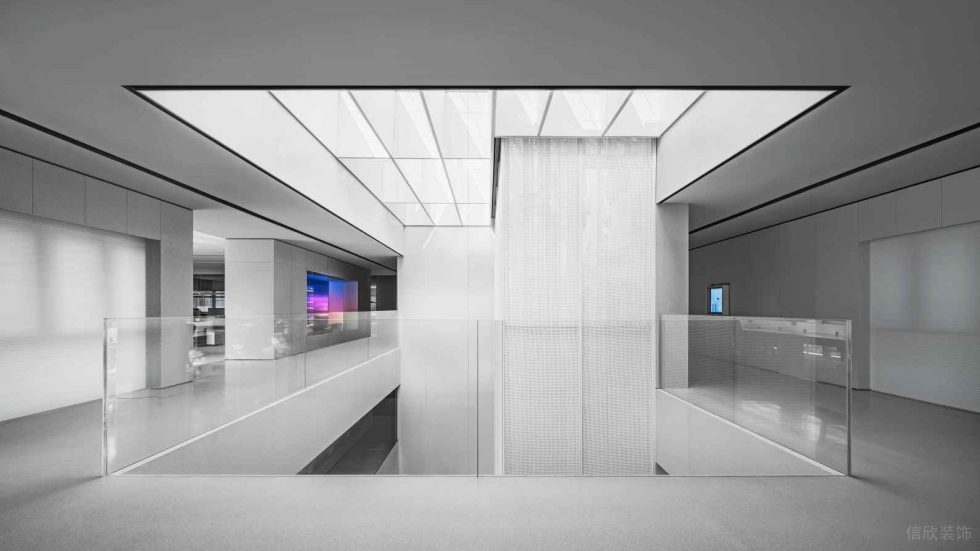 現(xiàn)代簡(jiǎn)約風(fēng)辦公室裝修方案 環(huán)形過(guò)道