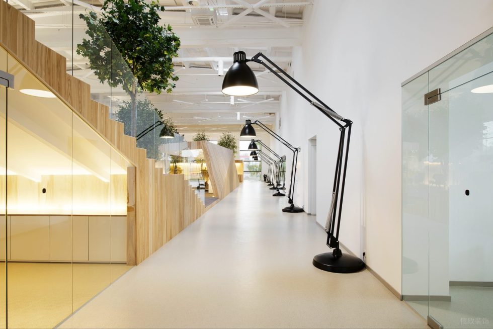 自然原木風(fēng)辦公室裝修設(shè)計(jì)黑色藝術(shù)落地?zé)?></noscript></a>
         </div>
         <div   id=