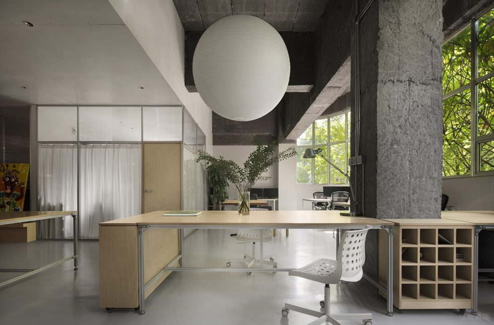 淡色簡(jiǎn)約風(fēng)辦公室裝修設(shè)計(jì)主管辦公區(qū) 淡色簡(jiǎn)約風(fēng)辦公室裝修設(shè)計(jì)主管辦公區(qū)