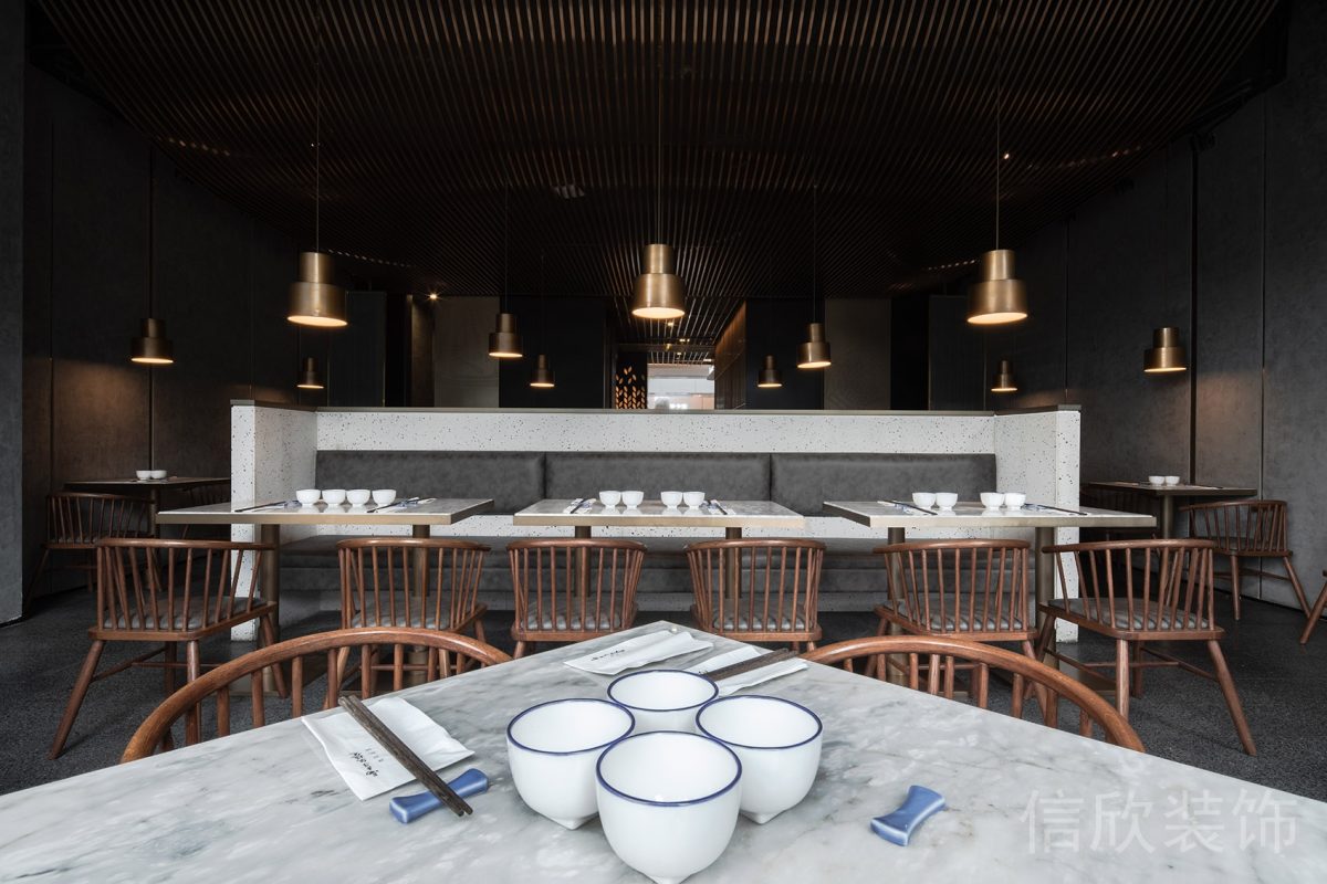 深圳福田香蜜湖面館餐桌與吊燈裝修設(shè)計(jì)