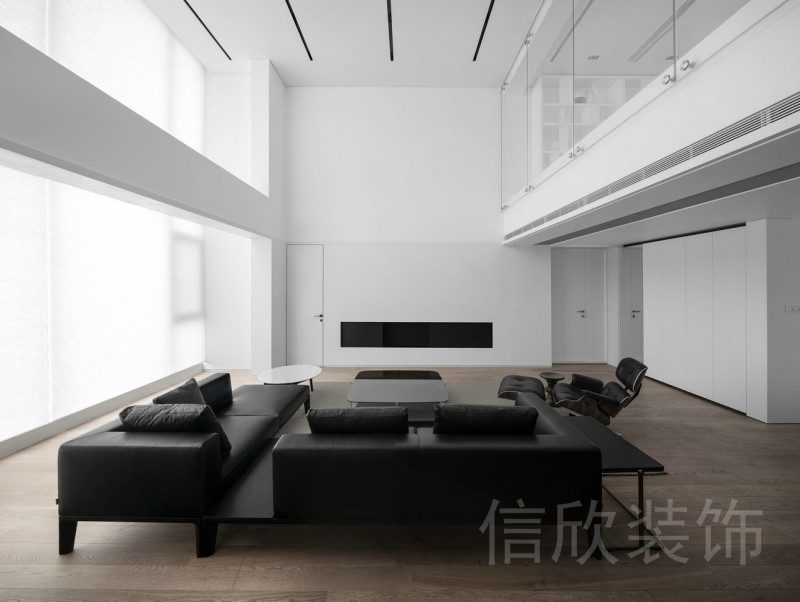 辦公室休息區(qū)深色原木地板設(shè)計(jì)