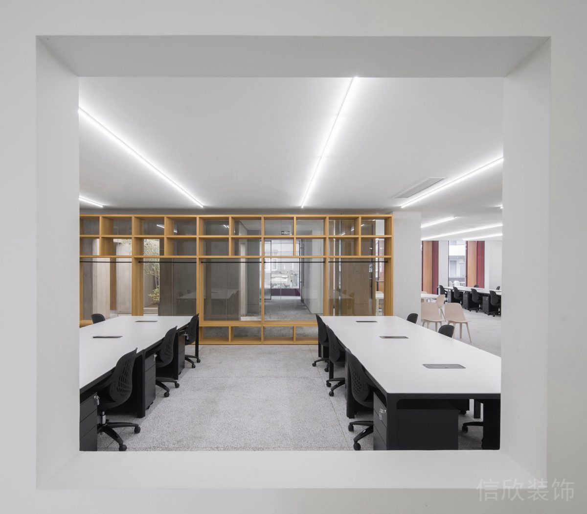 黑白色調(diào)會(huì)議室裝修設(shè)計(jì)辦公室簡易楓鏤空墻柜