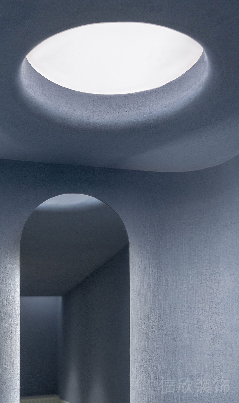 磨毛藍(lán)色墻體設(shè)計(jì)鏤空天井弧形創(chuàng)意瑜伽機(jī)構(gòu)設(shè)計(jì)圖