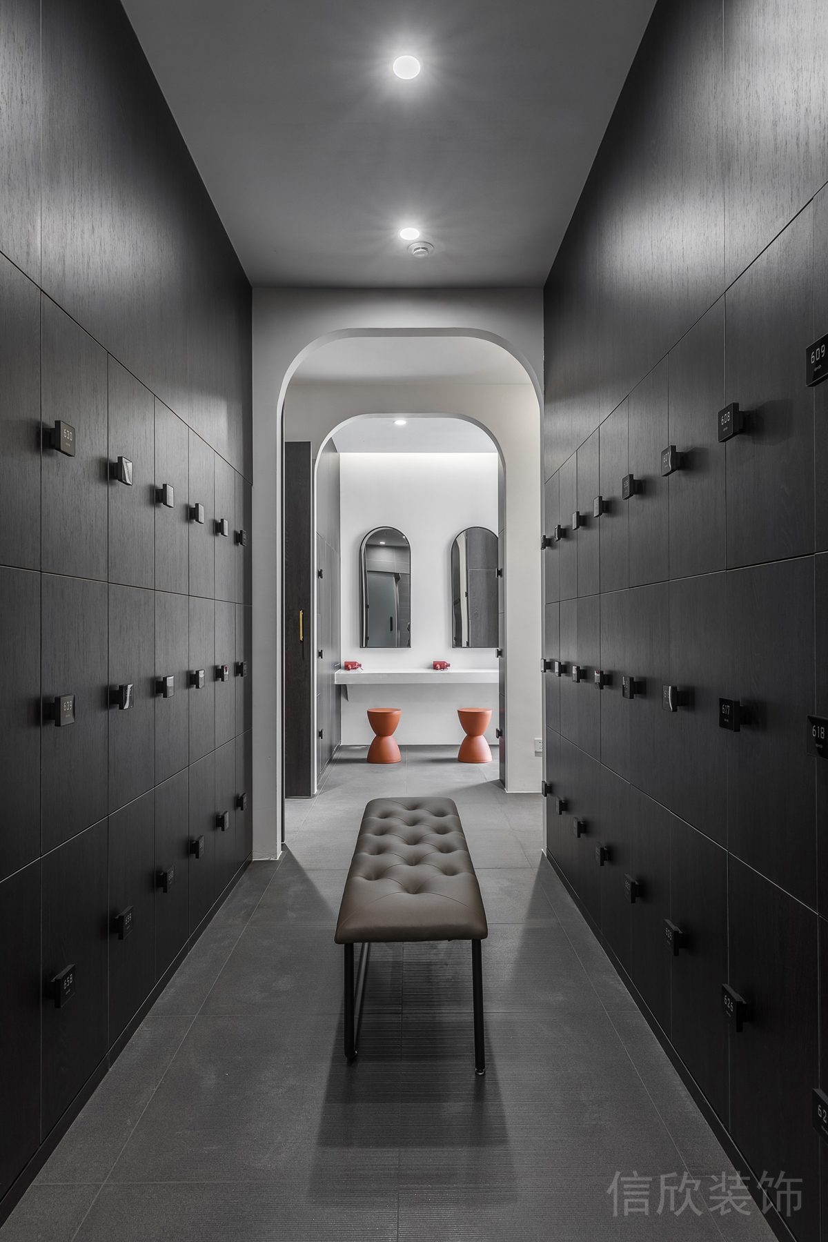 現(xiàn)代風內(nèi)嵌式簡約置物柜灰色水泥地板設計圖