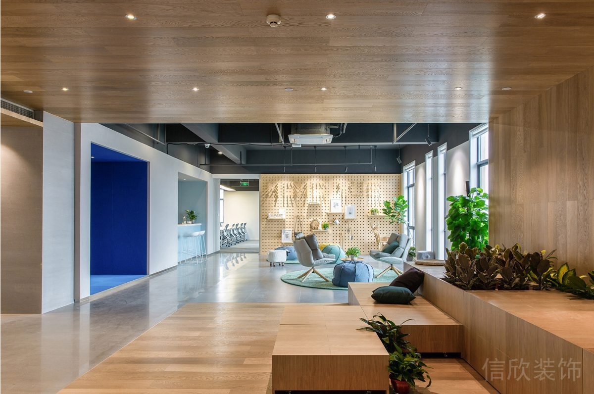 原木風(fēng)辦公室裝修設(shè)計(jì)公共開放式區(qū)域裝修