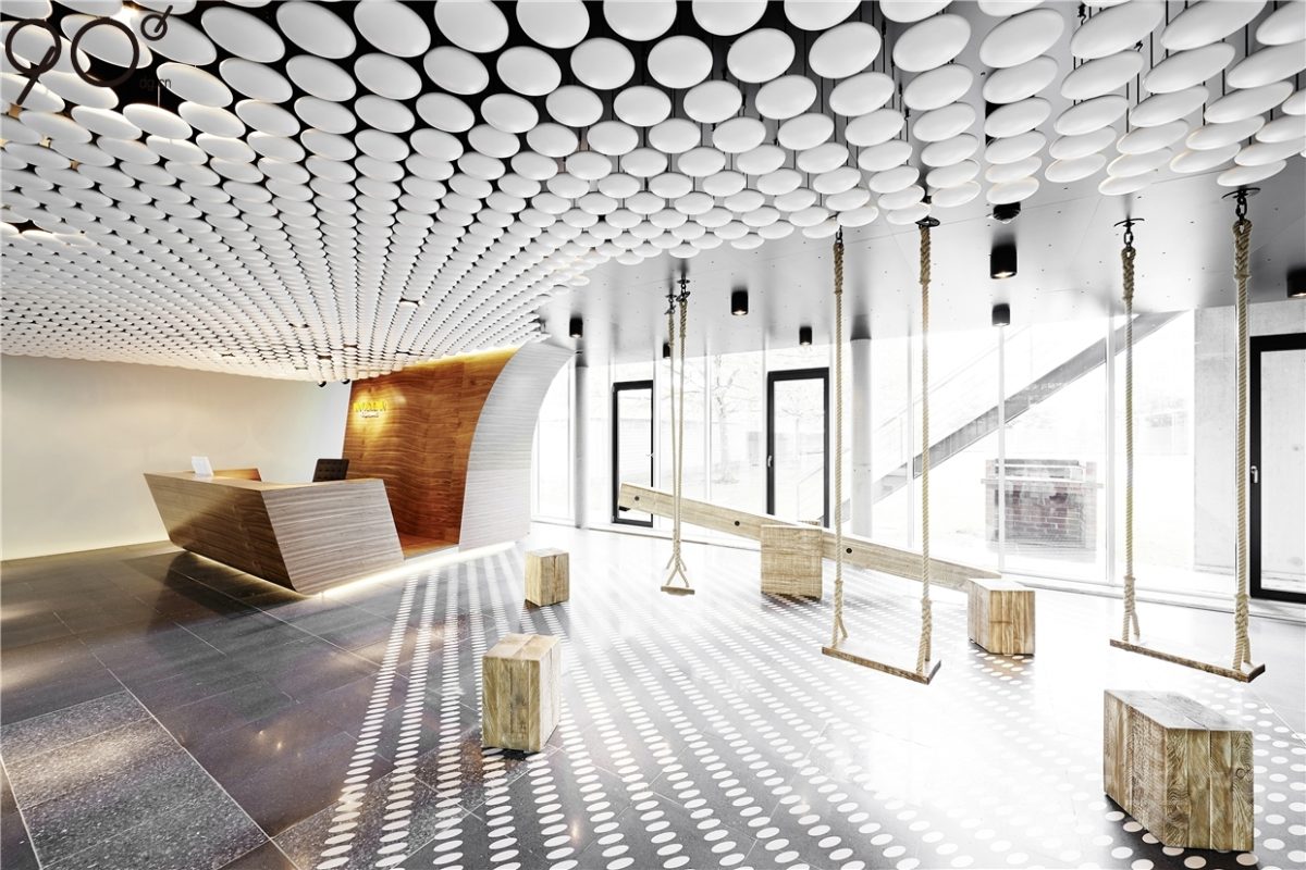 波點白色天花鏤空設計大廳辦公室木質(zhì)前臺區(qū)