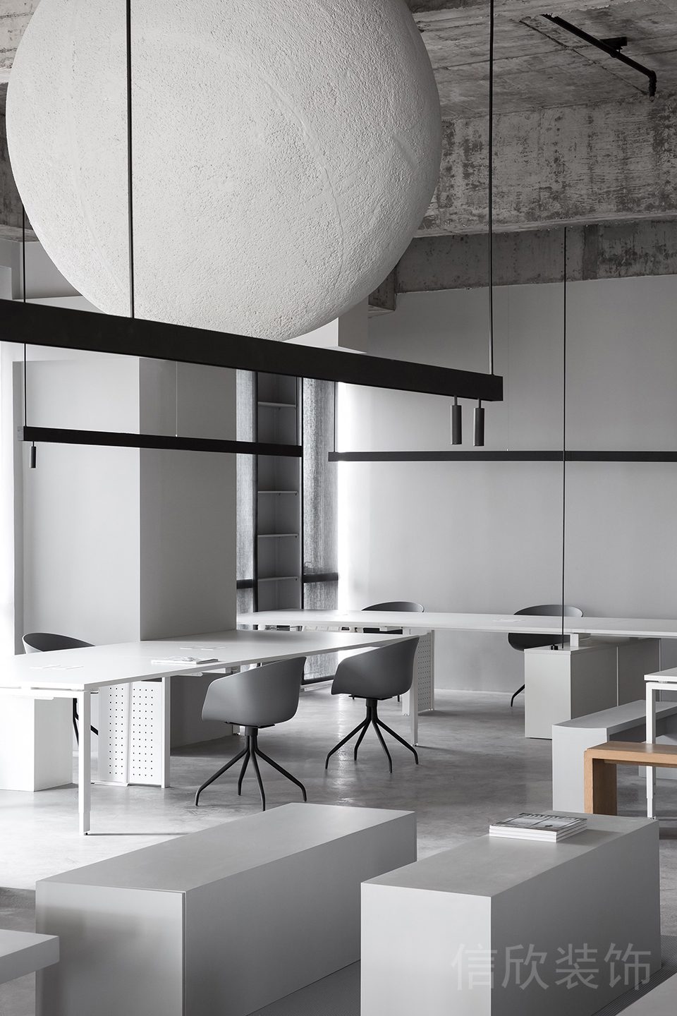 辦公室設計工業風效果灰色調天花吊頂led燈飾茶幾白色效果