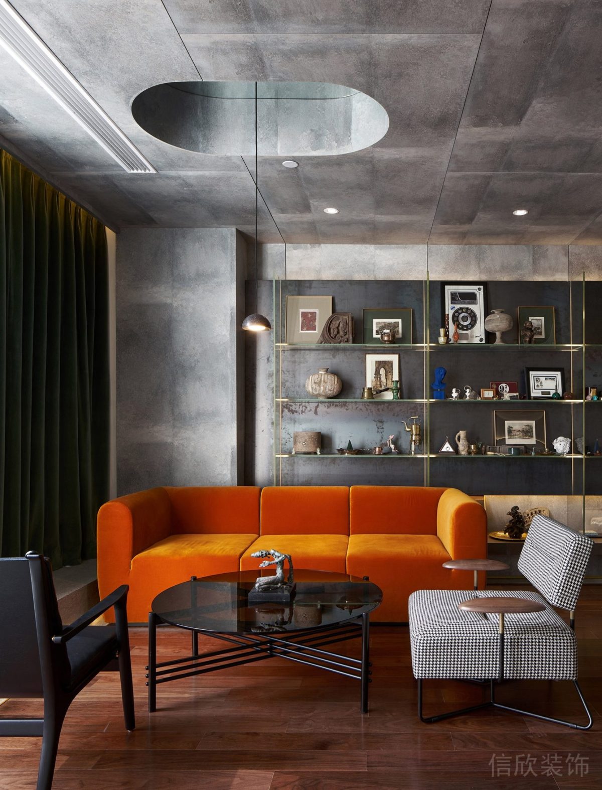 會客區(qū)裝修橙色沙發(fā)裝修灰色收納墻柜總裁辦公室設計