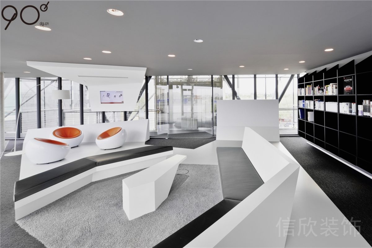 幾何線條白色大廳休息區(qū)裝修設(shè)計(jì)效果辦公室