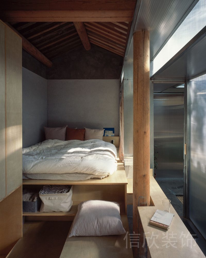 全屋定制效果圖臥室裝修員工休息區(qū)裝修木質(zhì)收納墻柱設計