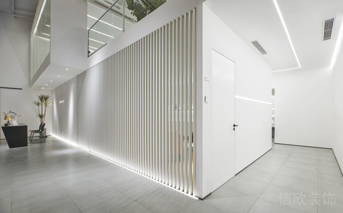 現(xiàn)代簡(jiǎn)約風(fēng)辦公室裝修設(shè)計(jì)鏤空白色拐角裝修