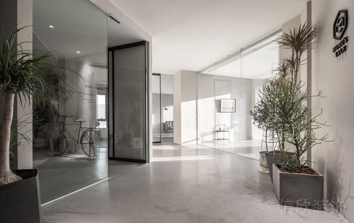 辦公室玻璃隔斷效果工業(yè)風裝修瓷磚地板設計圖