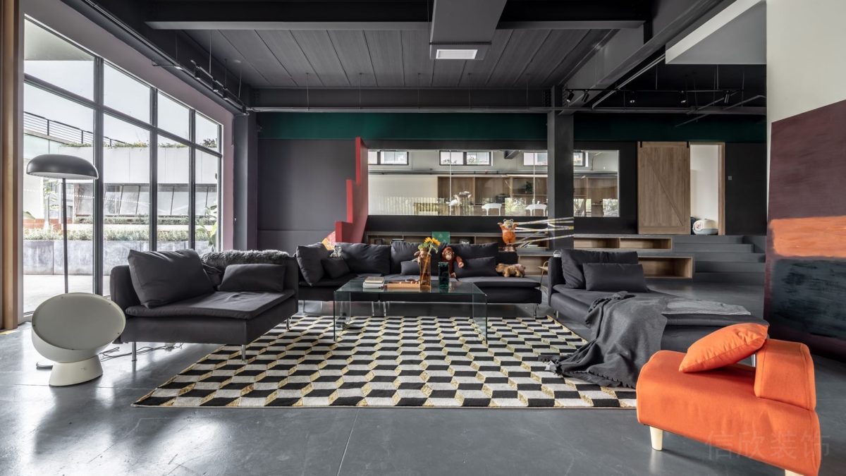 全屋定制設(shè)計效果灰色調(diào)沙發(fā)效果棋盤格裝修玻璃隔斷效果圖