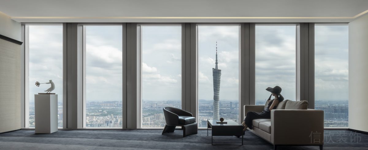 通體玻璃隔斷設(shè)計(jì)效果裝修沙發(fā)休息區(qū)裝修